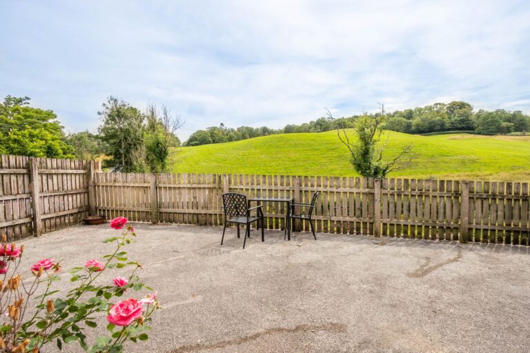 Garden Cottage Image