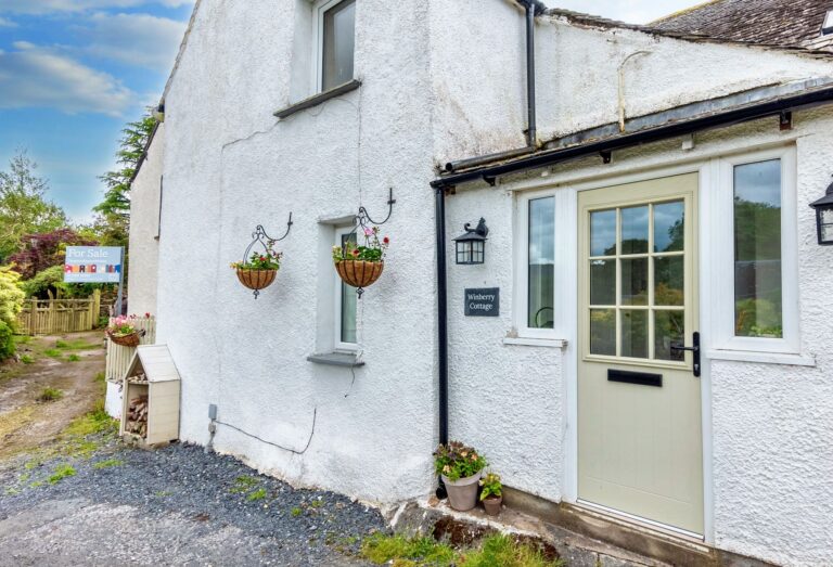 Winberry Cottage Image