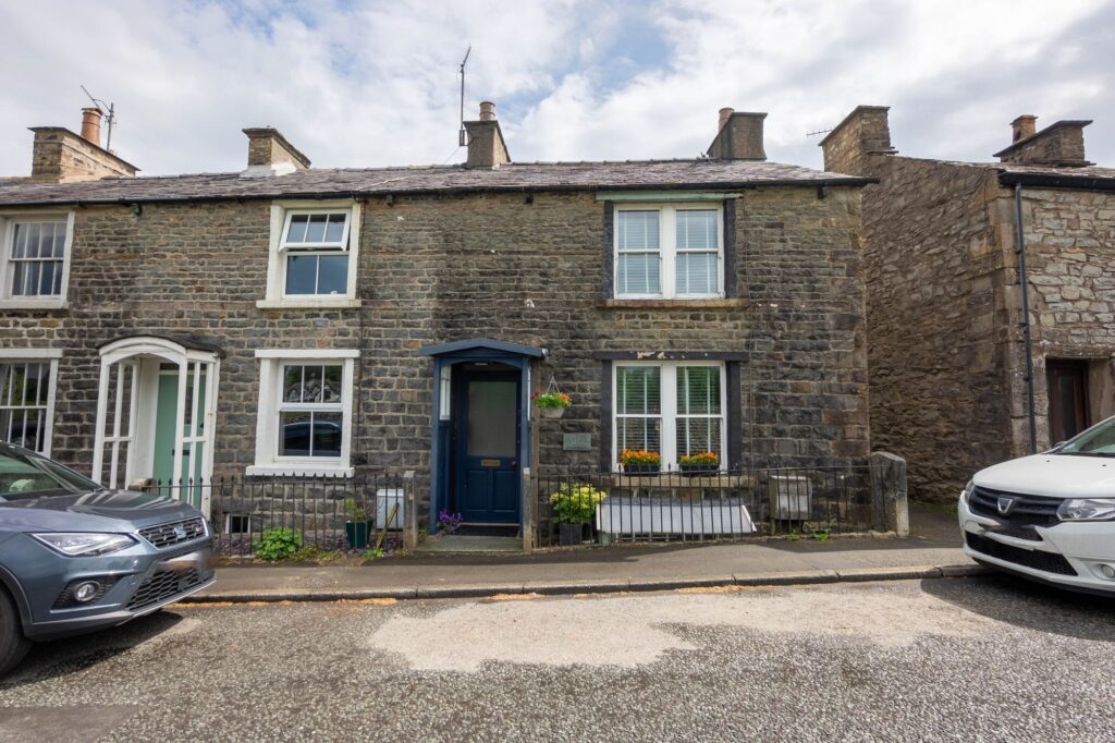 Aykfirth Cottage, Loftus Hill Image 0