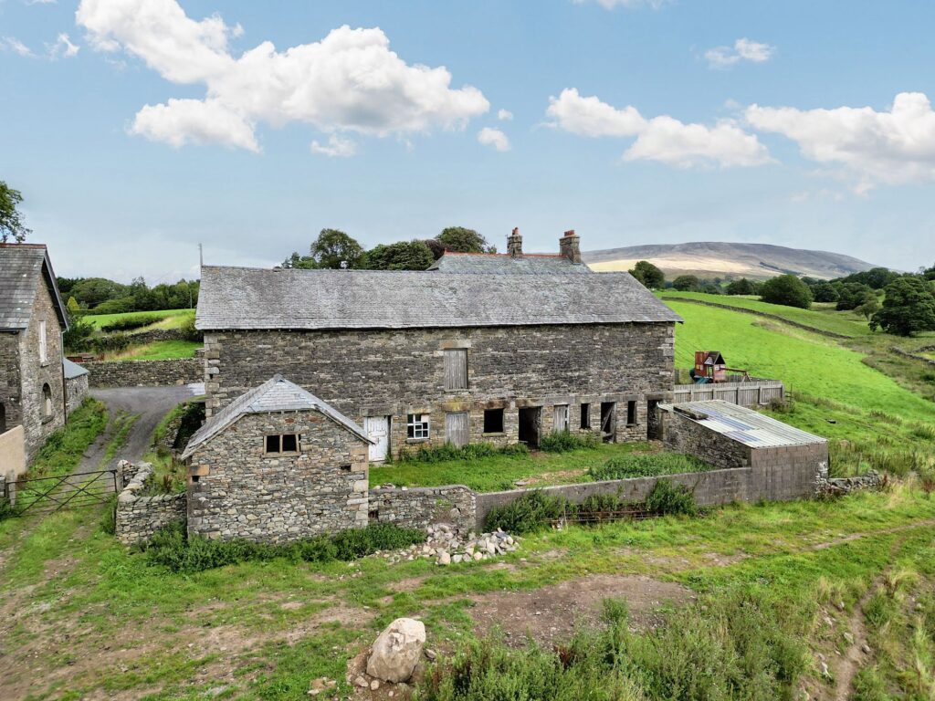 Blossom Barn, Garsdale Road Image 0